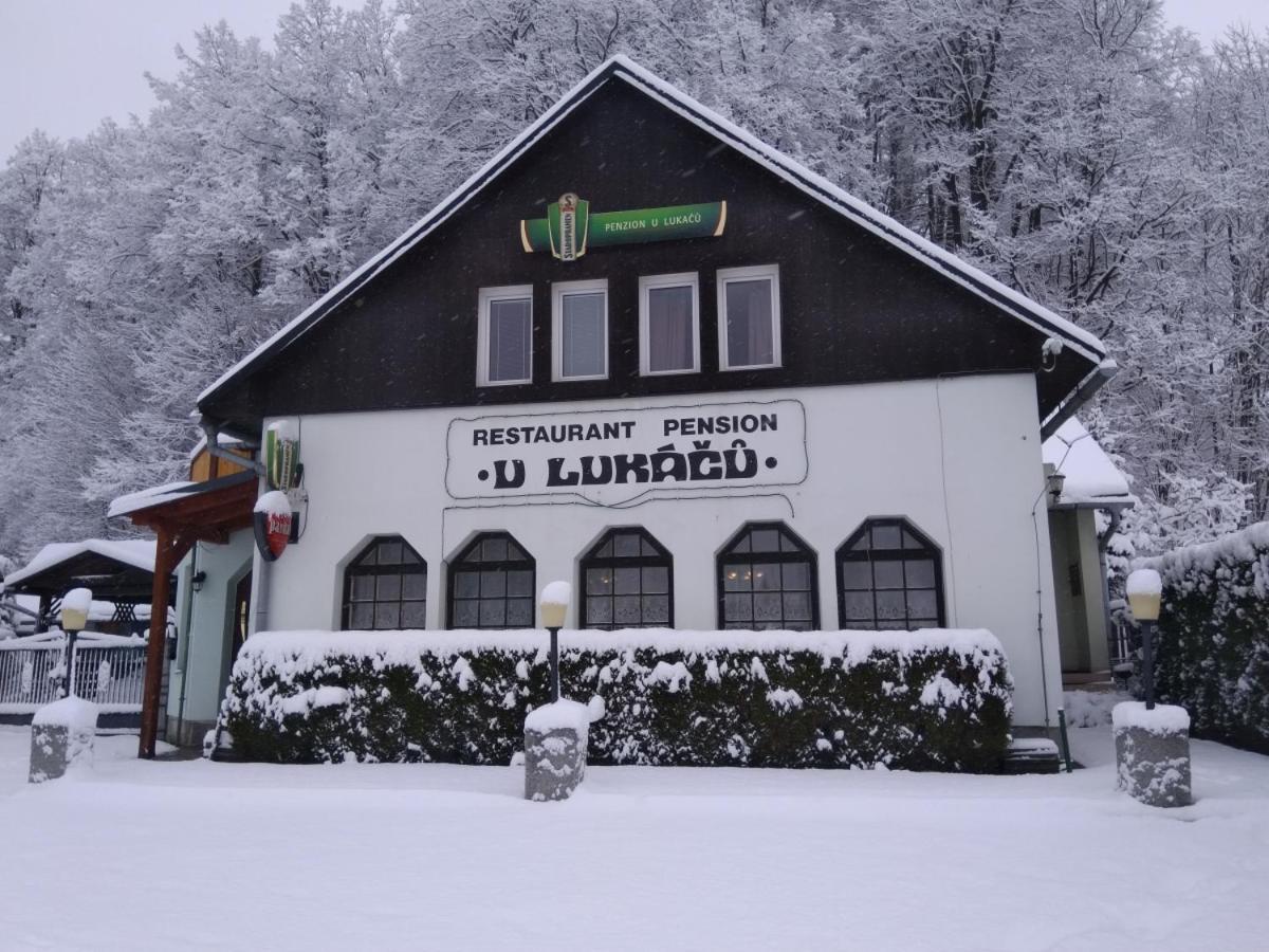 Penzion U Lukacu Есеник Экстерьер фото